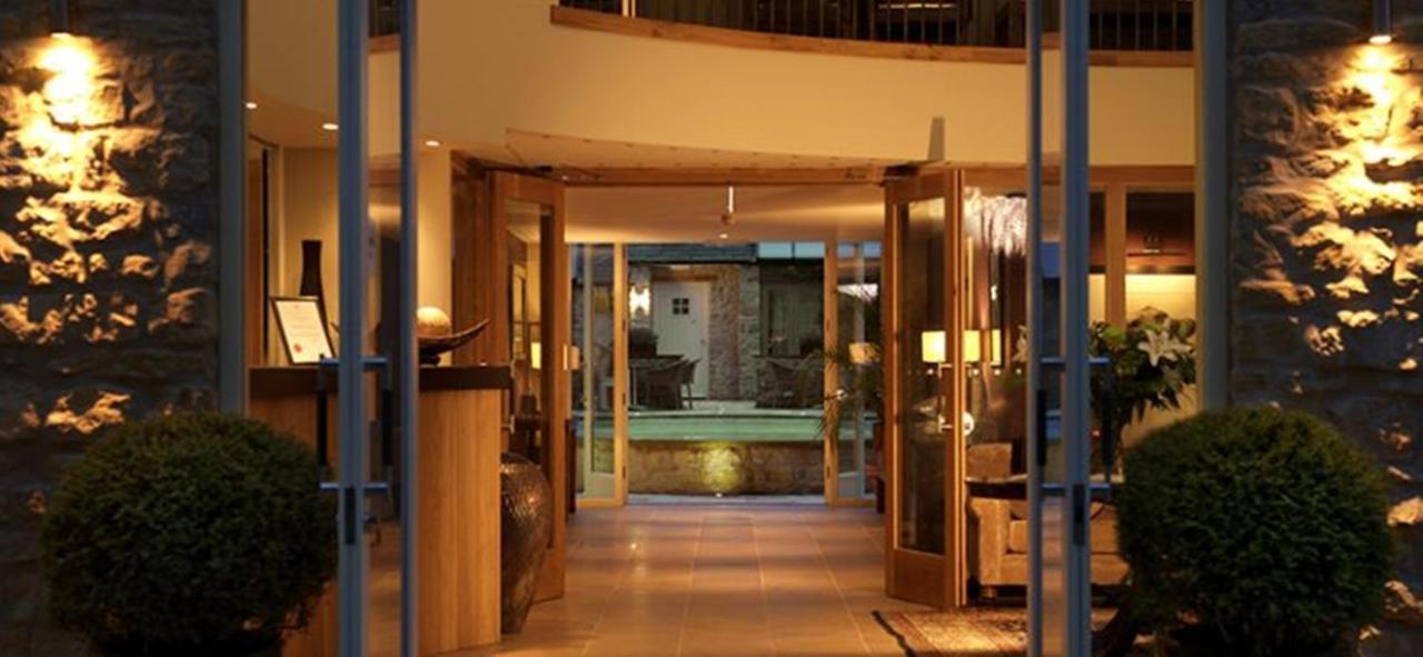 Feversham Arms Hotel & Verbena Spa Хелмсли Экстерьер фото