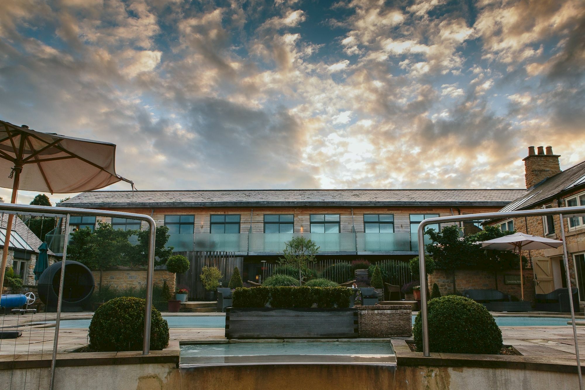 Feversham Arms Hotel & Verbena Spa Хелмсли Экстерьер фото